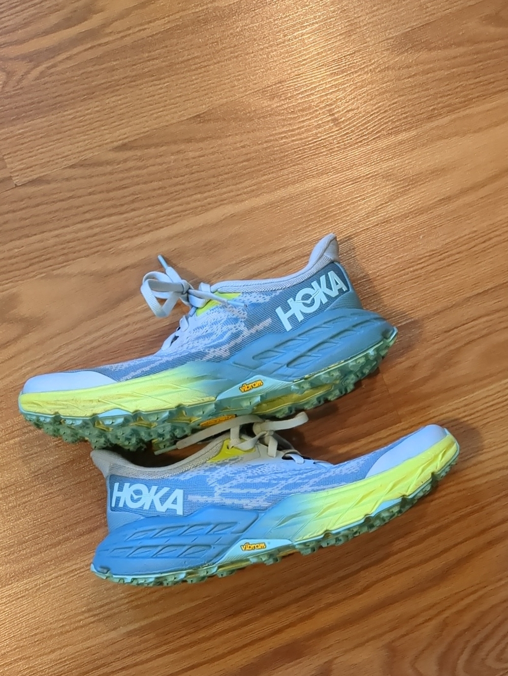 Hoka Speedgoat 5 Trail Running Shoes
